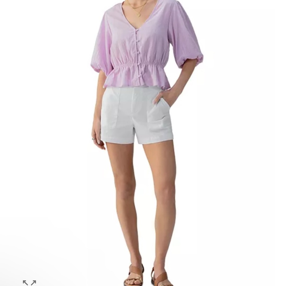 NWT Sanctuary Lilac V-Neck Button-Up Blouse - Picture 2 of 7